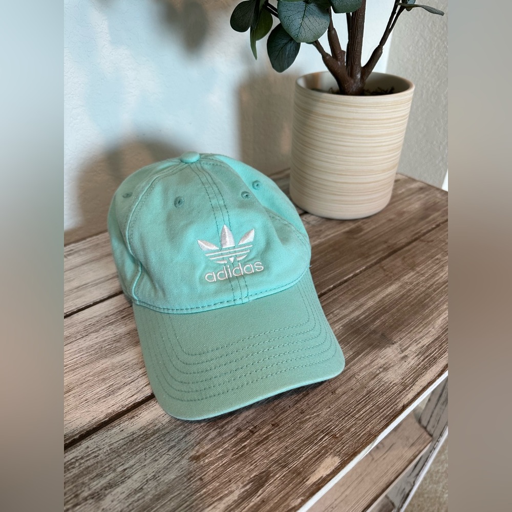 Women’s Adidas hat - mint